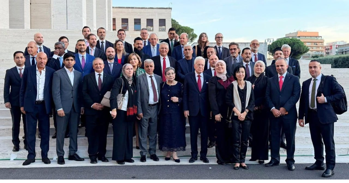 شراكة أكاديمية فلسطينية إيطالية لإنشاء كليتين متخصصتين في التكنولوجيا والذكاء الاصطناعي